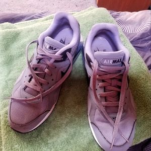 Nike AIRMAX Cool Gray, Black, and White. Nearly New.